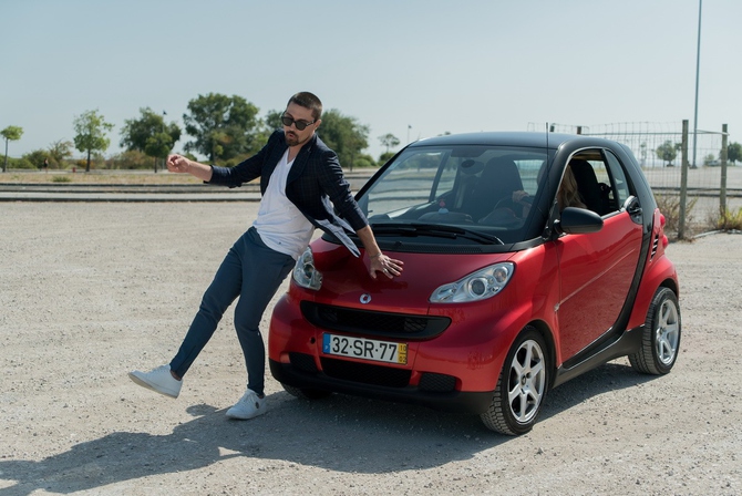 Диму Билана чуть не сбил грузовик