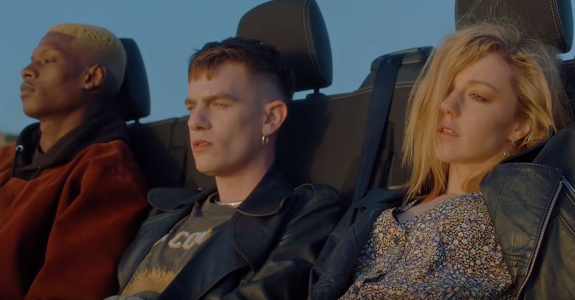 Юлианна Караулова презентовала клип «Лети за мной»Фото: кадр из клипа