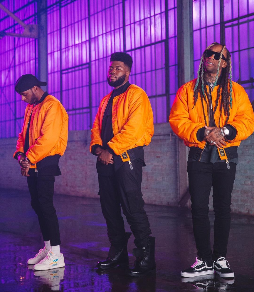 6LACK, Ty Dolla $ign и Калид презентовали клип «OTW»​Фото: кадр из клипа