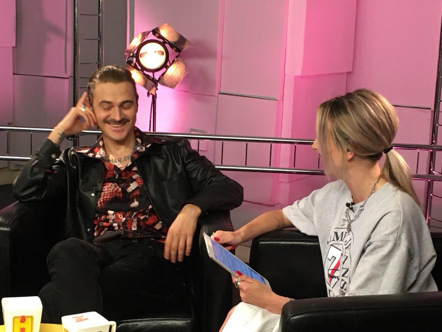 Ильич и ведущая Влада​Фото: ТНТ MUSIC