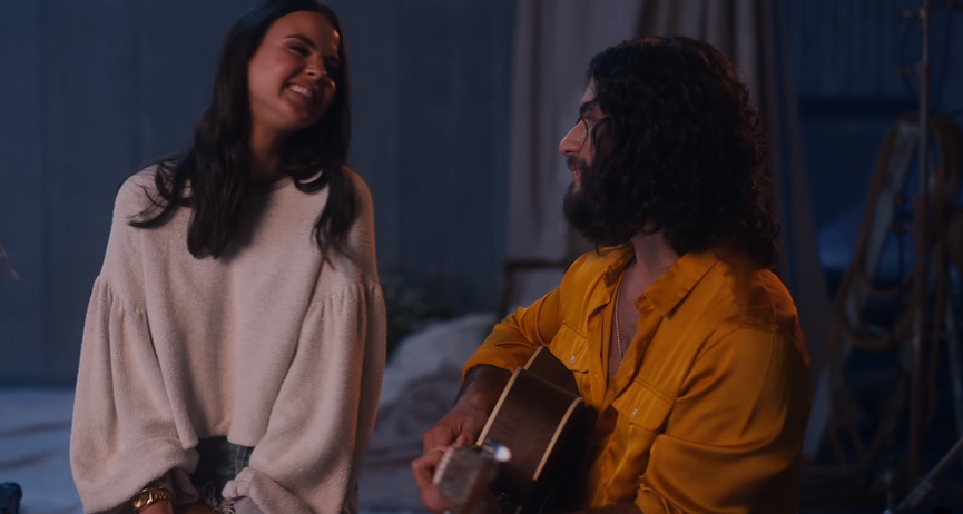 Дэн Смайерс и Эбби​Фото: кадр из видео