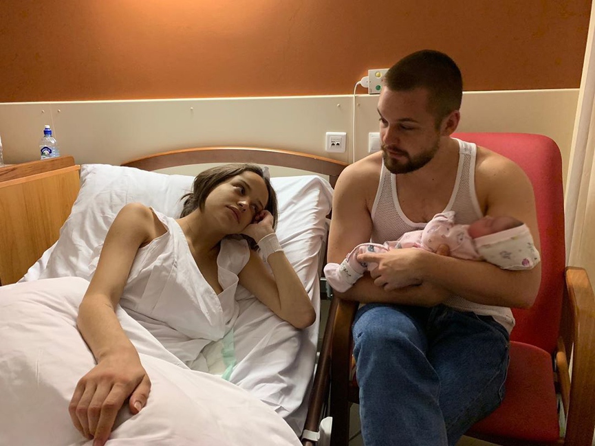 Сюзанна и Роман Варнины с дочкой​Фото: Instagram