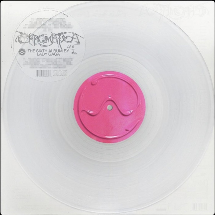 Леди Гага поделилась обложкой альбома «Chromatica»