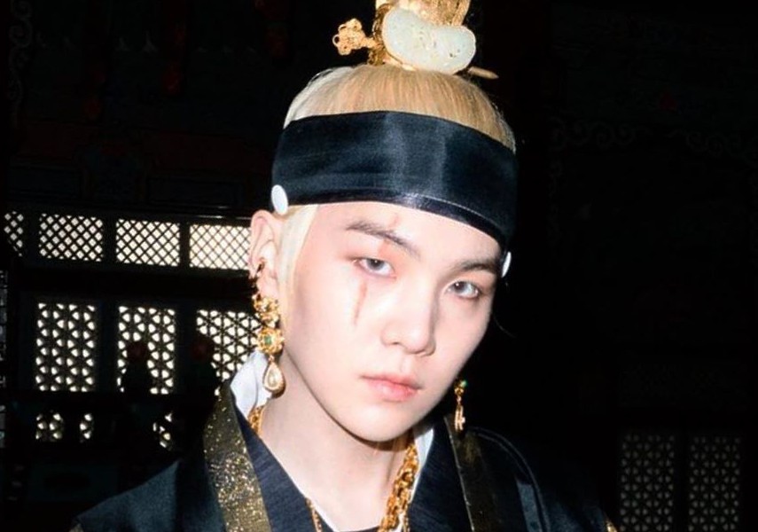 Шуга Фото: кадр из клипа 