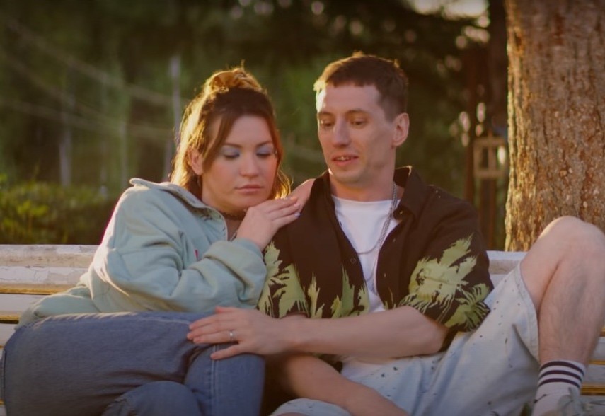 Ида Галич и солист группы «Хлеб» Саша Шулико​Фото: кадр из клипа  