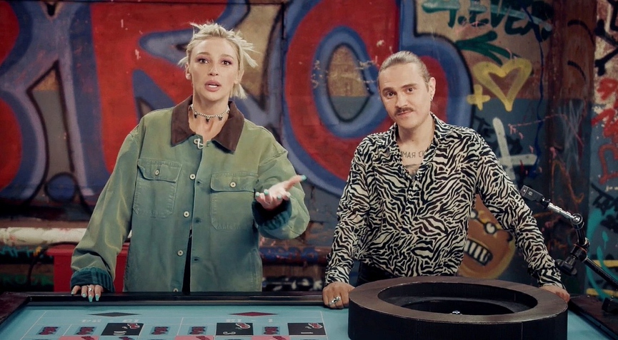 Настя Ивлеева и Илья Прусикин​Фото: кадр из видео