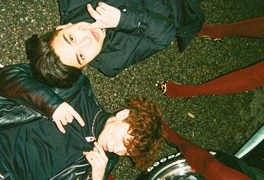 Qontrast и Rakhim​Фото: обложка сингла