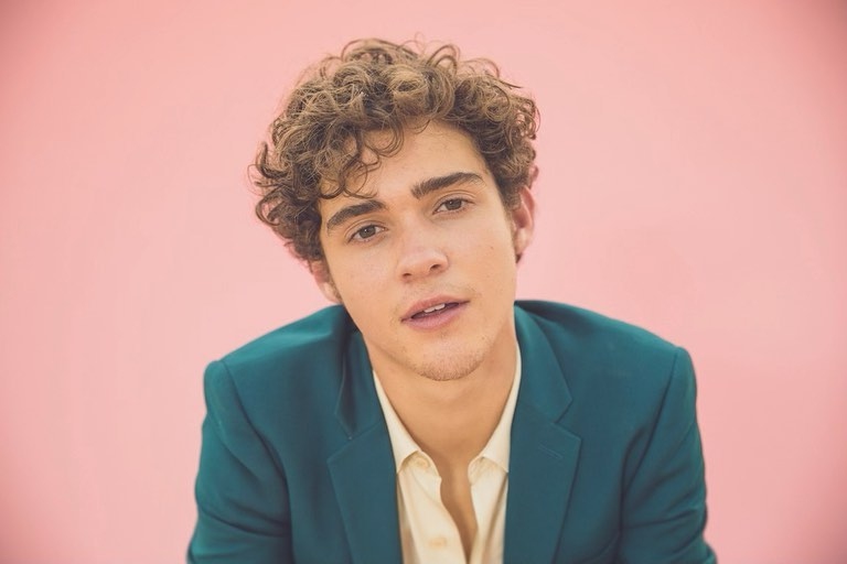 Джошуа Бассетт​Фото: Instagram