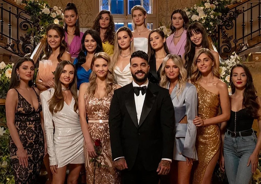 Тимати и участницы шоу «Холостяк»​Фото: Instagram