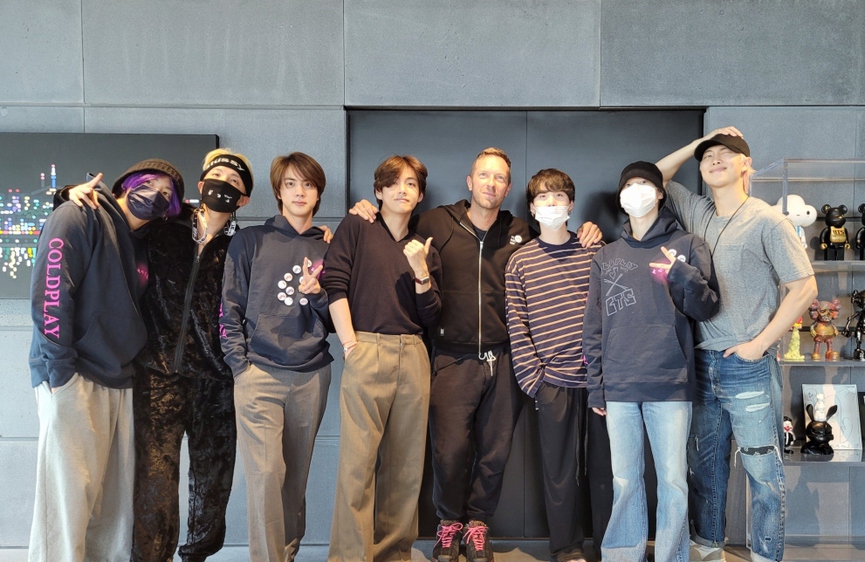 BTS, Крис Мартин​Фото: Twitter