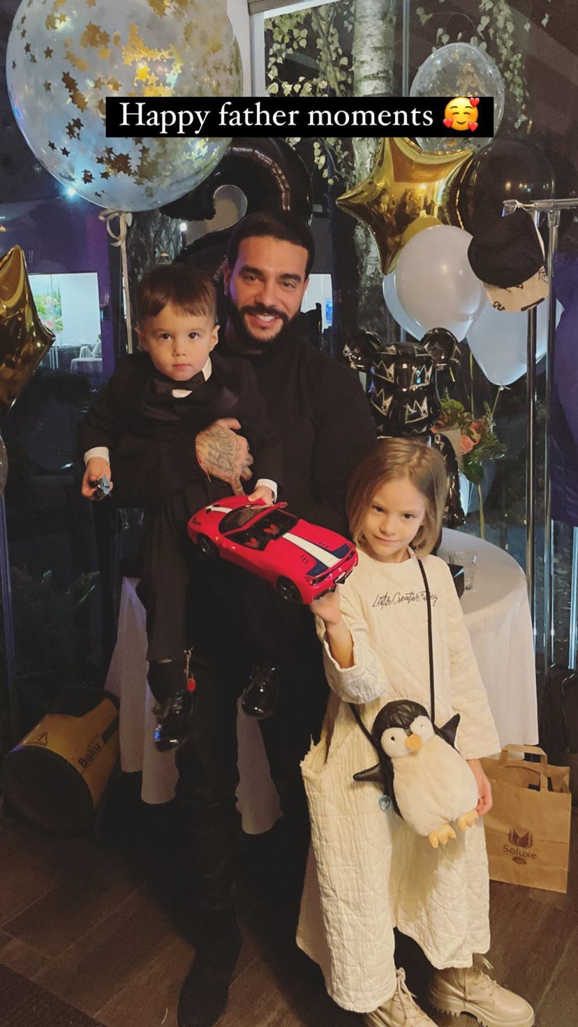 Тимур, Ратмир и Алиса ЮнусовыФото: Instagram / @timatiofficial