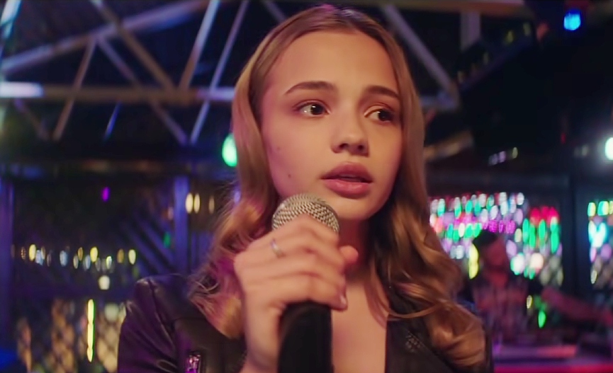 Валя Карнавал​Фото: кадр из сериала «Отпуск»