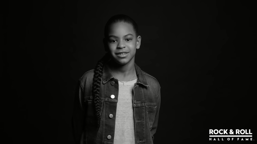 Блу Айви КартерКадр из видео