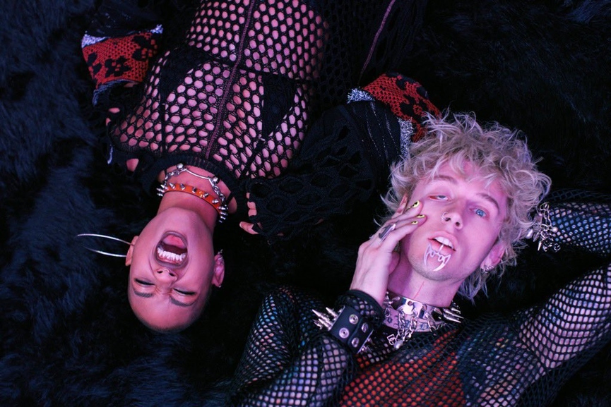 Уиллоу, Machine Gun Kelly​Фото: Twitter