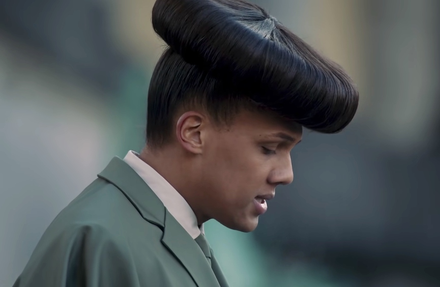 Stromae​Фото: кадр из видео «Fils de joie»