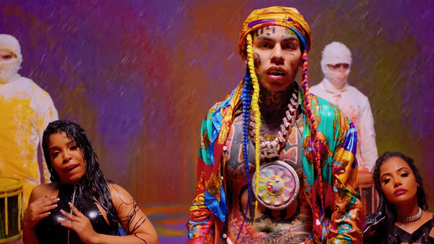 6ix9ineКадр из клипа «GINÉ»