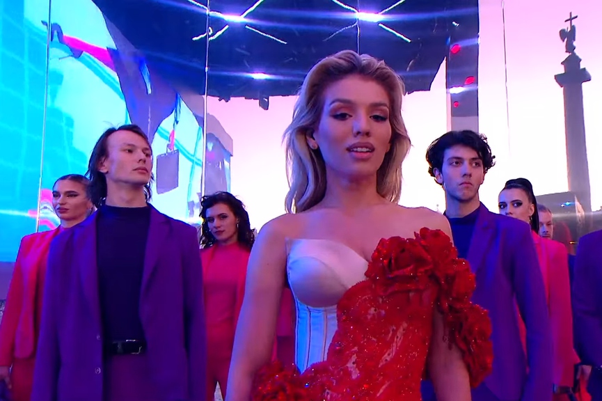 Люся ЧеботинаКадр из видео