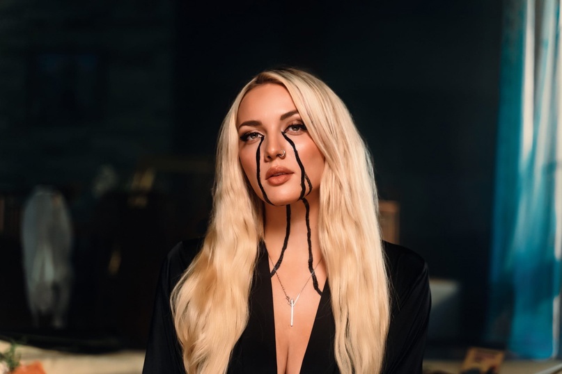 Mary Gu презентовала альбом «luvcore»